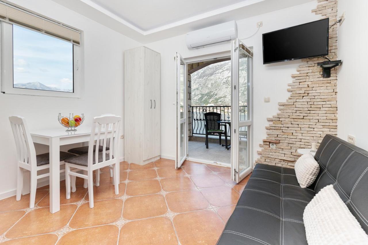 Apartments Vukovic Котор Екстериор снимка