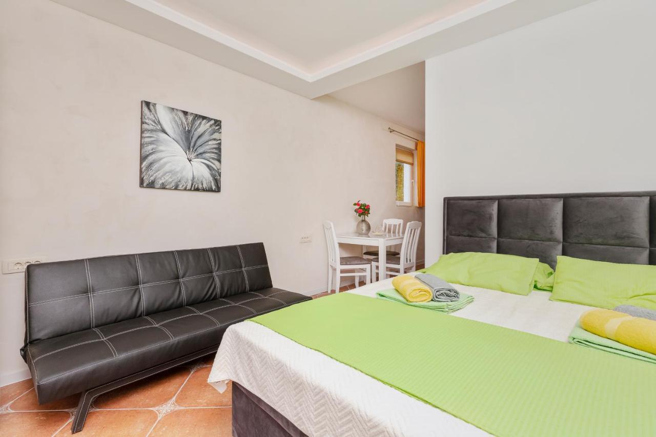 Apartments Vukovic Котор Екстериор снимка