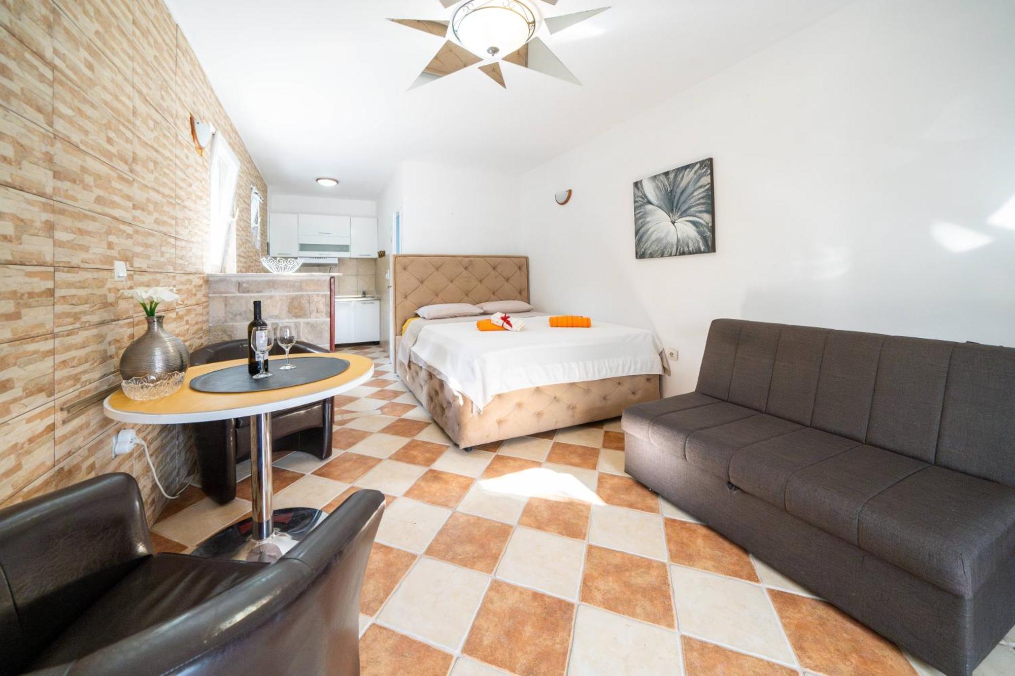 Apartments Vukovic Котор Екстериор снимка